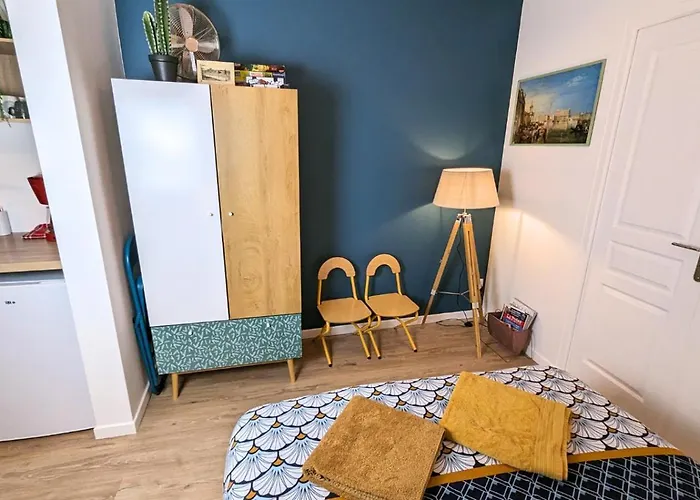 Chatel - Centre - 1 Lits - Canape Convertible - Communicante - Parking Proche - Gere Par Prestazen'services Apartmán Verdun-sur-Meuse